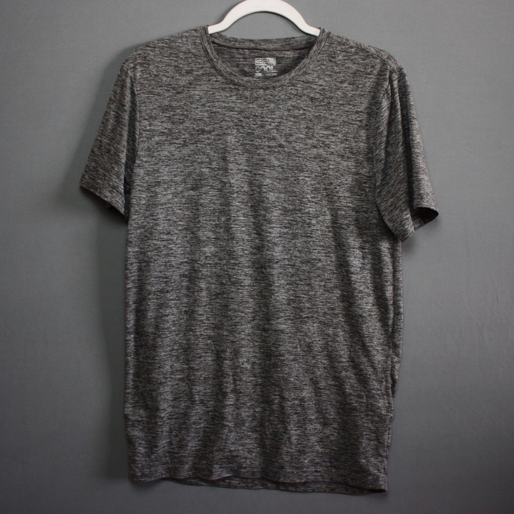 Athletic shirt